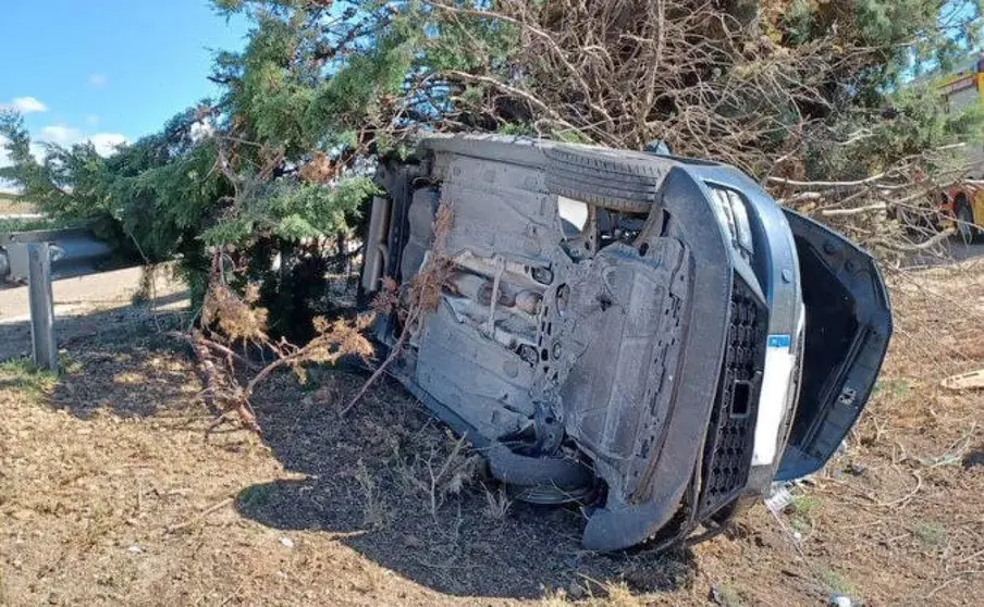 Brutal accidente de tr&aacute;fico en la A-445 a la altura de La Carlota en C&oacute;rdoba