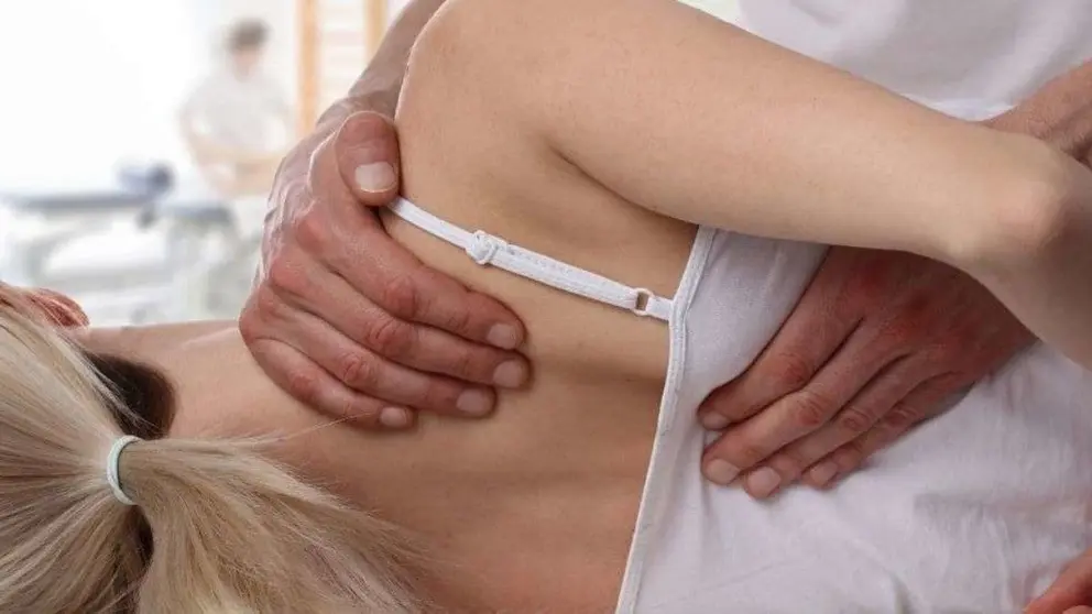 Acude a un oste&oacute;pata para tratarse una hernia lumbar en Almer&iacute;a. Muere tras recibir este trato