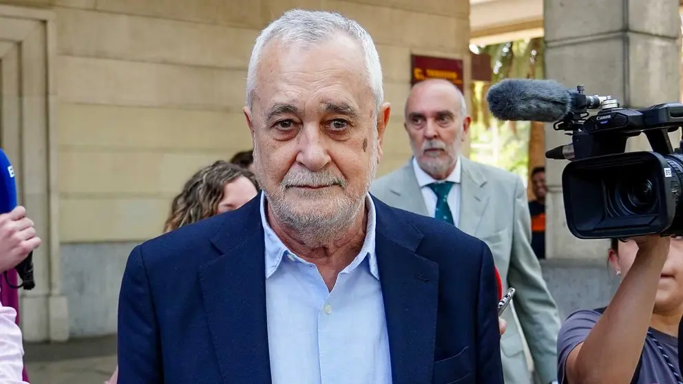 La Fiscal&iacute;a resuelve. Jos&eacute; Antonio Gri&ntilde;&aacute;n no ir&aacute; a la c&aacute;rcel debido al grave c&aacute;ncer que padece