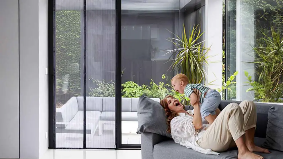 Puerta magn&eacute;tica Apalus en Amazon