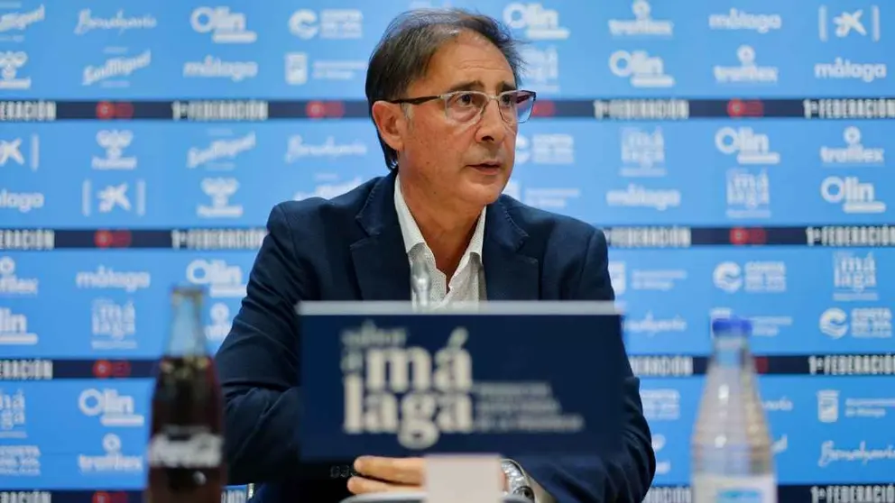 El director deportivo del M&aacute;laga CF est&aacute; convencido del ascenso: "Se tiene que sentir candidato"