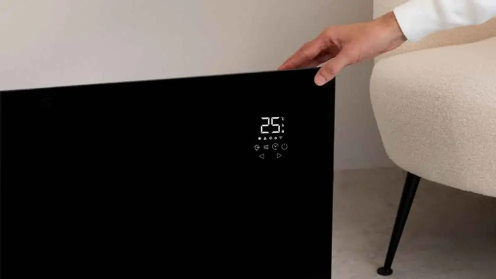 Convector el&eacute;ctrico de cristal con Wi-Fi y ruedas Warm Crystal de Carrefour