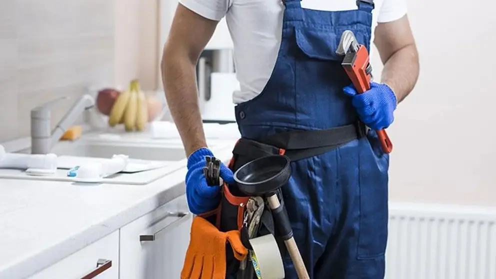 Secuestra armado a un fontanero en M&aacute;laga porque el presupuesto del arreglo era un robo