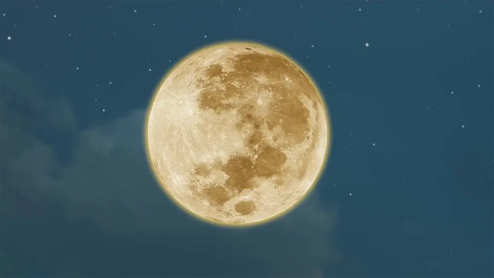 Luna llena en cielo despejado