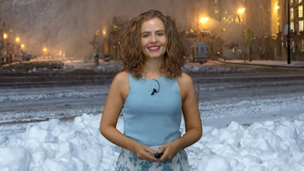 Marta Almarcha da la predicci&oacute;n del tiempo en ElTiempo