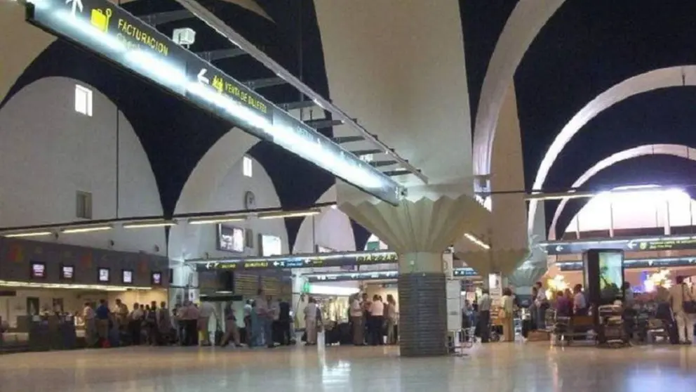 Aeropuertos de Andaluc&iacute;a buscan personal para trabajar de forma inminente. Tipos de contratos