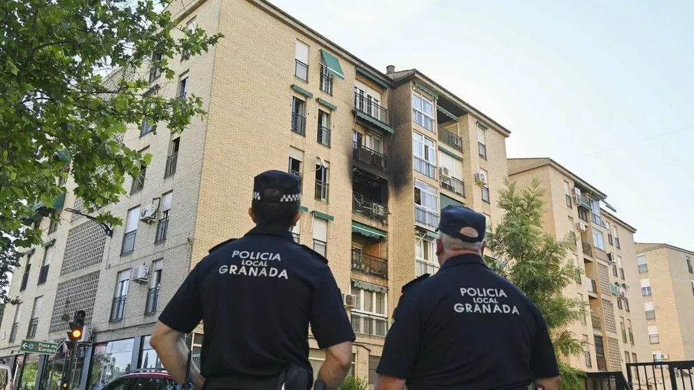 Quema la casa de su madre mientras duerme en una habitaci&oacute;n en Granada. Estos son los motivos