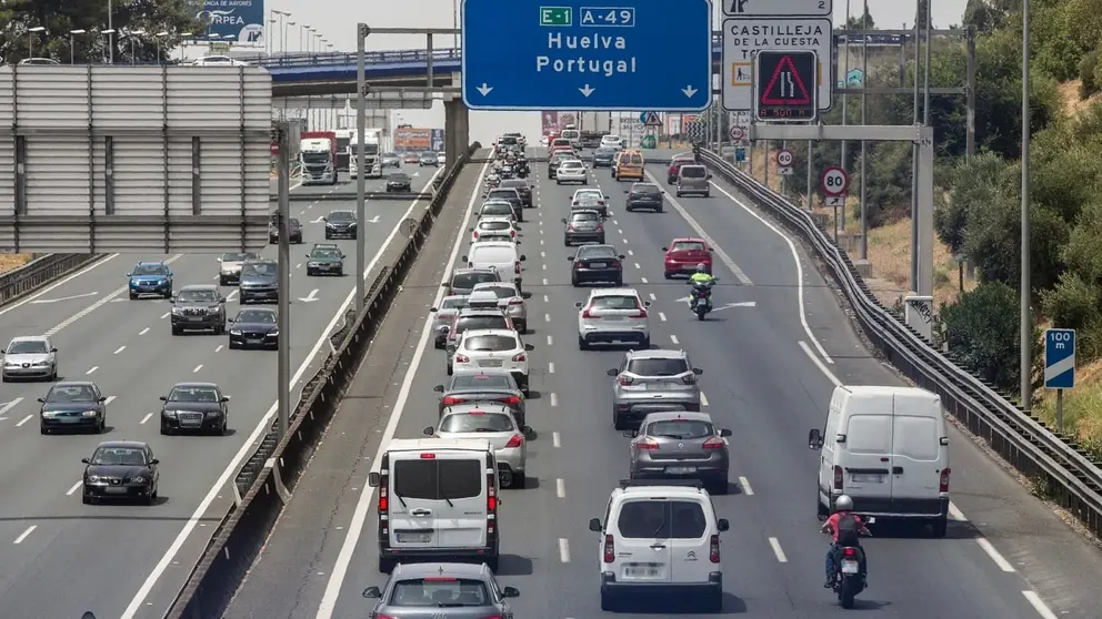 El tr&aacute;fico durante el Puente de la Constituci&oacute;n en Andaluc&iacute;a. Carreteras m&aacute;s transitadas