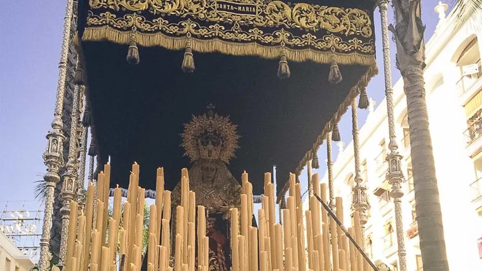 Paso de palio de Mar&iacute;a Sant&iacute;sima de la O