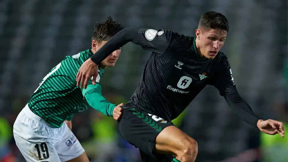 Sergi Altimira en el Villanovense - Real Betis | Foto: RBB