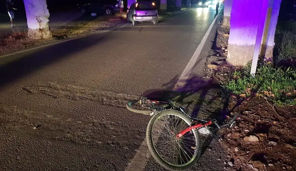 Accidente mortal en Almer&iacute;a. Un ciclista, atropellado por un turismo que se da a la fuga