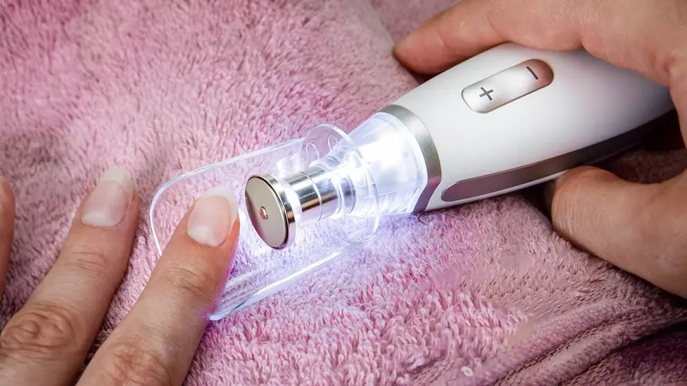 Set de manicura y pedicura, torno para u&ntilde;as el&eacute;ctrico con 10 accesorios de alta calidad Beurer MP 62 en Amazon