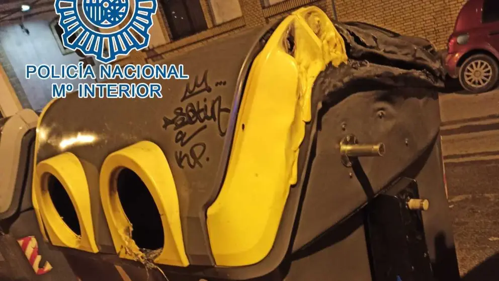 Contenedor quemado en Jerez | Polic&iacute;a Nacional