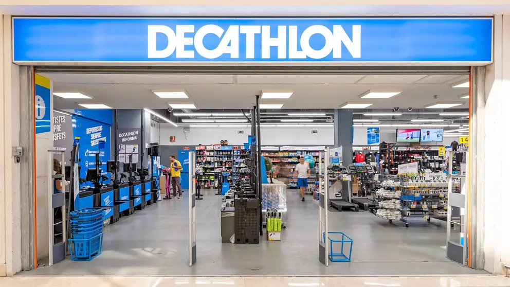 Tienda Decathlon en la Gran V&iacute;a de Madrid