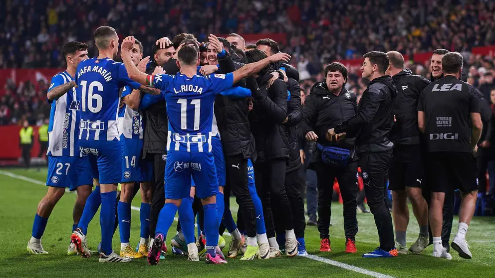 Gol de Kike Garc&iacute;a en el Sevilla FC - Deportivo Alav&eacute;s | Salvador L&oacute;pez Medina para El MIRA