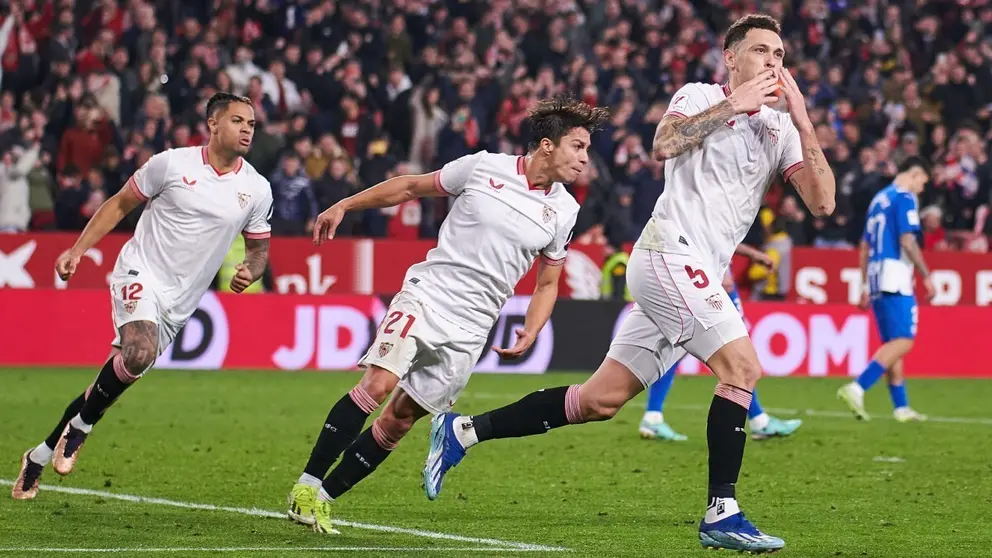 Gol de Lucas Ocampos en el Sevilla FC - Deportivo Alav&eacute;s | Salvador L&oacute;pez Medina para El MIRA