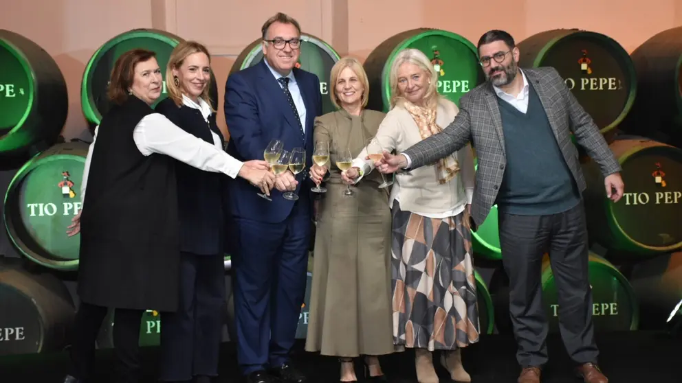 Brindis tras la presentaci&oacute;n de Fitur 2024 en Jerez | Foto: Noelia Herrera