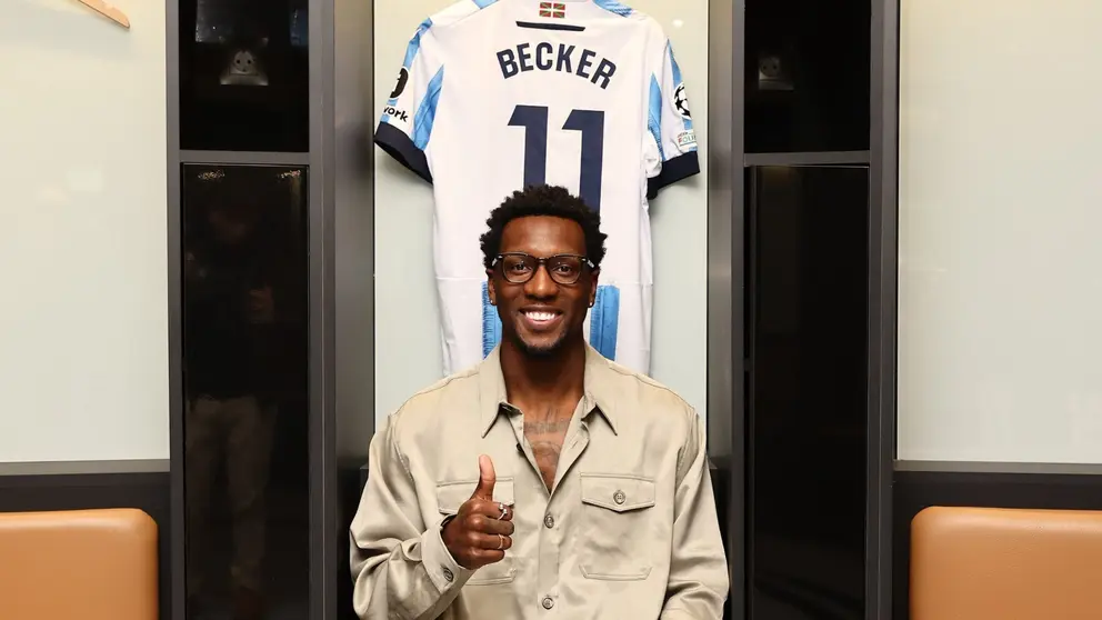 Sheraldo Becker, nuevo jugador de la Real Sociedad | Real Sociedad