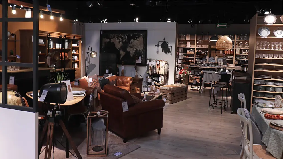 Tienda Maisons Du Monde en su interior