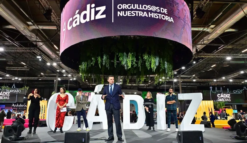 Bruno Garc&iacute;a muestra en Fitur el orgullo de C&aacute;diz para que sea destino tur&iacute;stico todo el a&ntilde;o