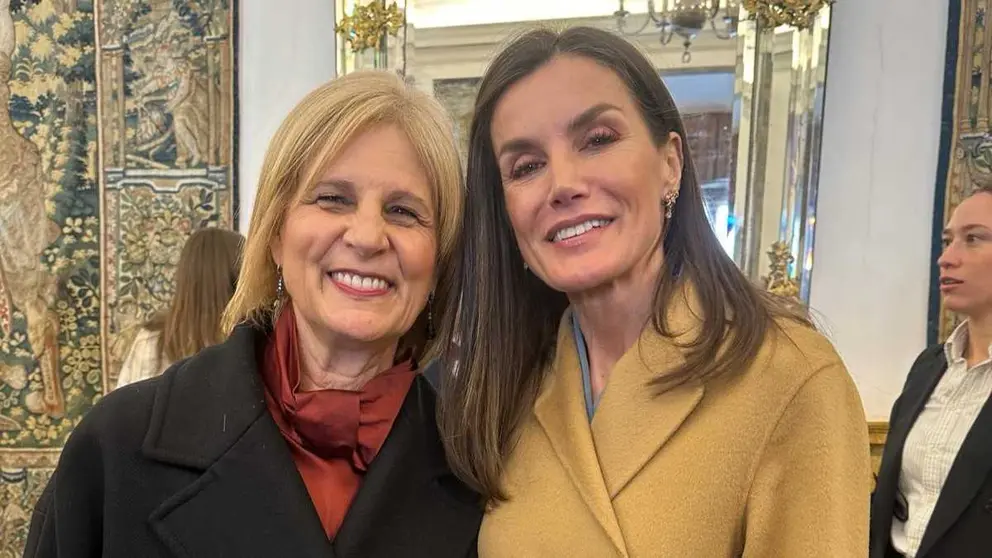 Mar&iacute;a Jos&eacute; Garc&iacute;a-Pelayo con la Reina Letizia