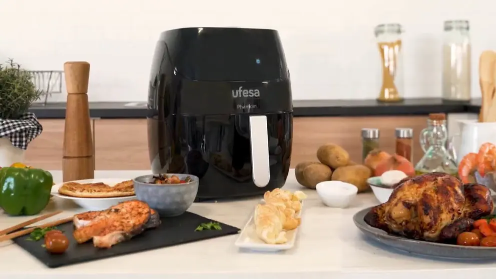 Freidora de Aire sin Aceite con WIFI Ufesa AF5000 Phantom