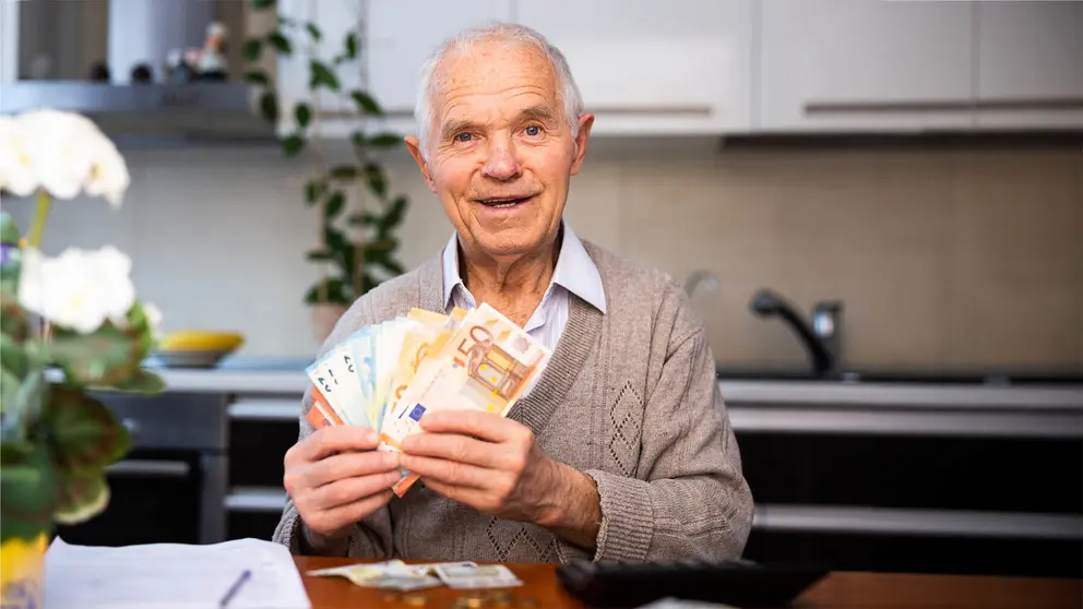 Pensionista en su casa tras sacar dinero de su pensi&oacute;n