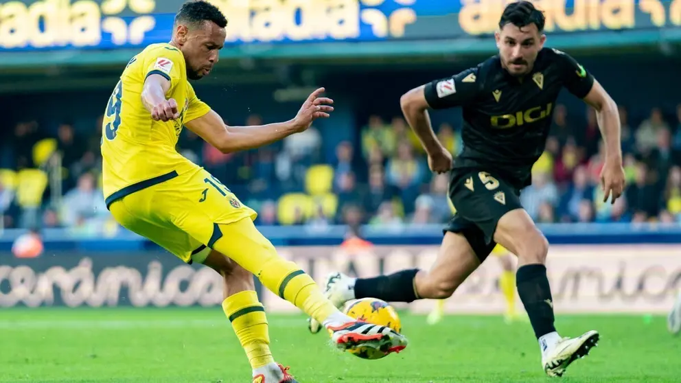 Francis Coquelin y V&iacute;ctor Chust en el Villarreal CF - C&aacute;diz CF | VIL