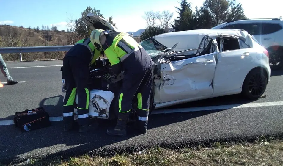 Muere un hombre de 90 a&ntilde;os tras salirse de la carretera un veh&iacute;culo en M&aacute;laga