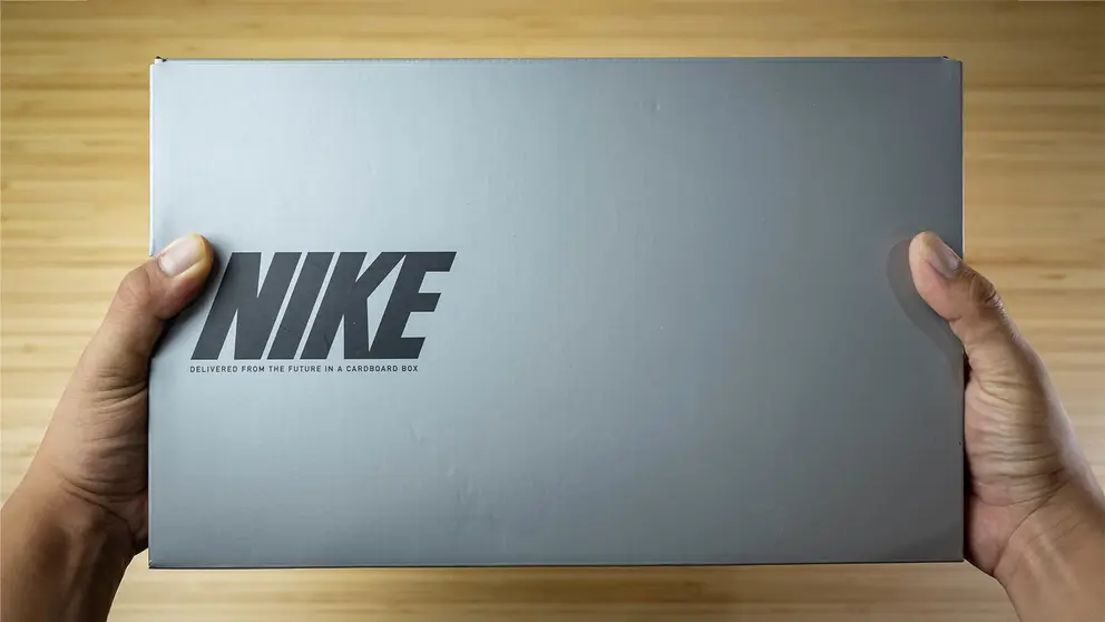Caja de zapatillas Nike