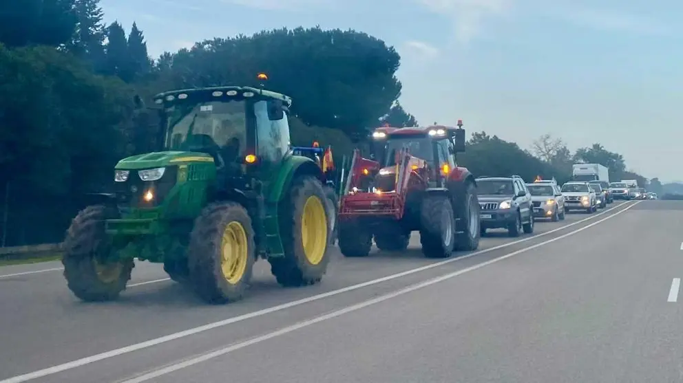 Tractorada en Jerez | Cristo Garc&iacute;a