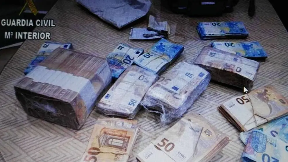 La Guardia Civil vuelve a acabar con una red que se enriquec&iacute;a gracias al narcotr&aacute;fico en Sevilla