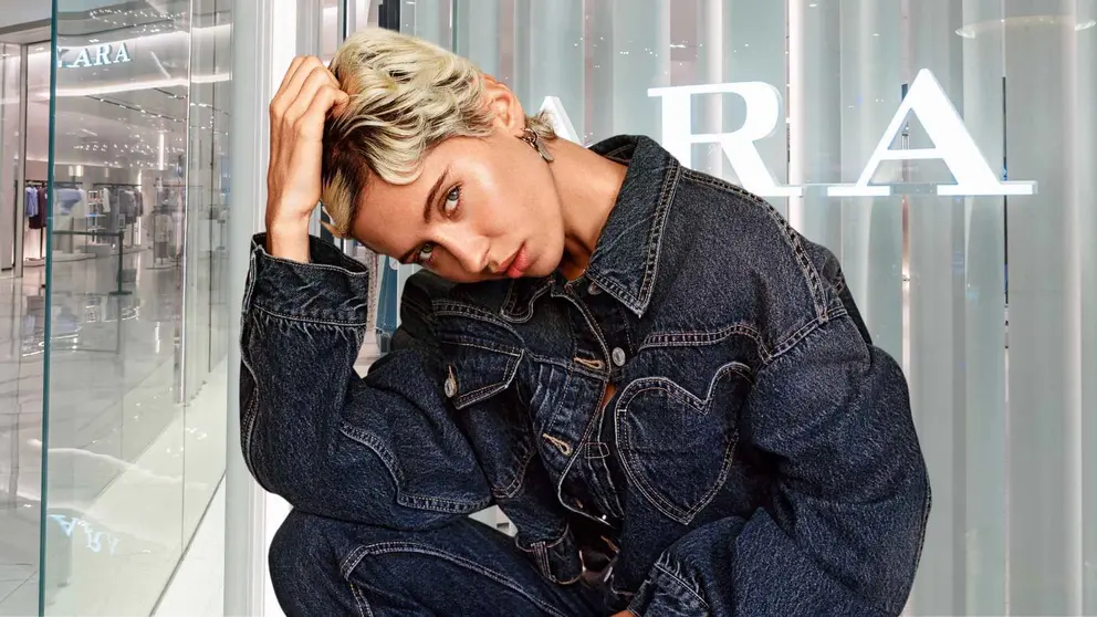 Vaqueros TRF rectos de coraz&oacute;n de tiro medio en ZARA - Grupo Inditex