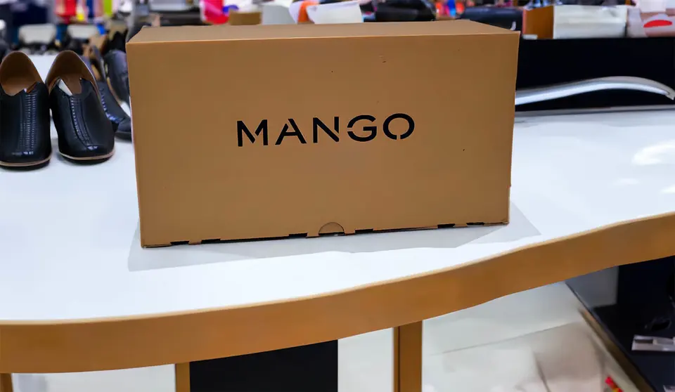 Caja de calzado de Mango