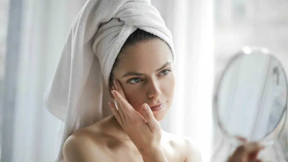 Activos cosm&eacute;ticos de tendencia para una piel radiante