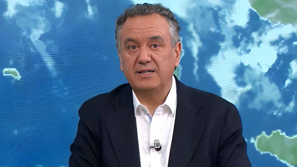 Roberto Brasero anuncia la predicci&oacute;n del tiempo en Antena 3