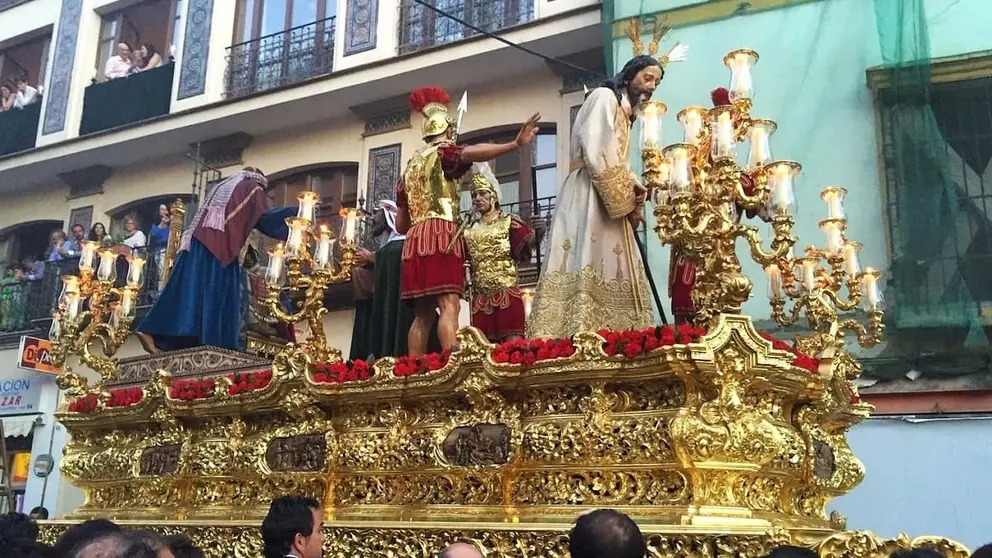 El paso de misterio de Jes&uacute;s ante Herodes del Domingo de Ramos sevillano
