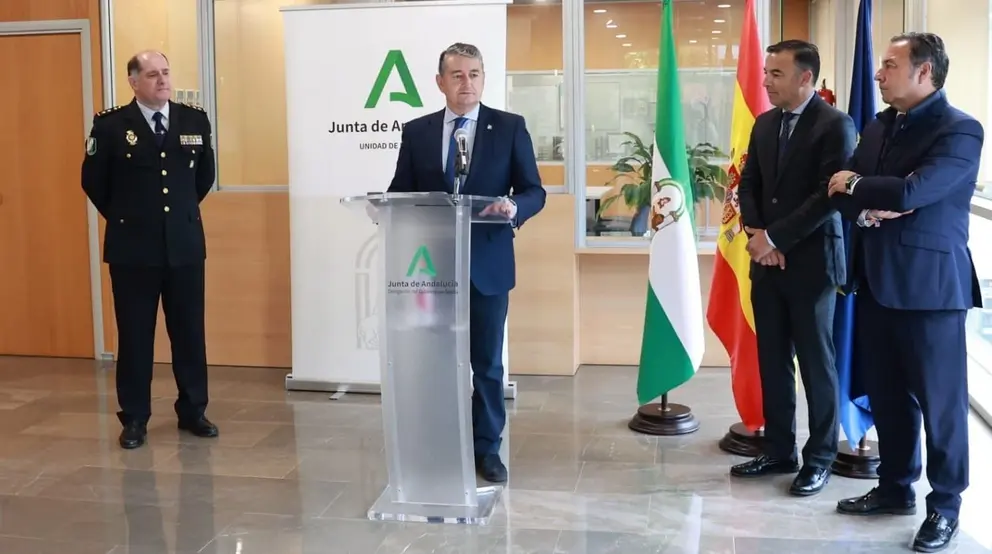 El consejero de la Presidencia Antonio Sanz (6)