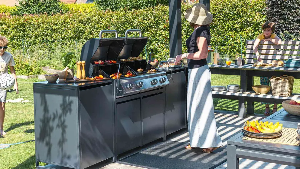 Cocina exterior Europa 5 m&oacute;dulos NATERIAL de Leroy Merlin