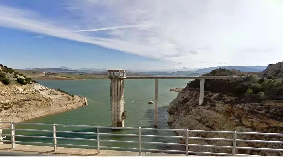 Embalse en Andaluc&iacute;a
