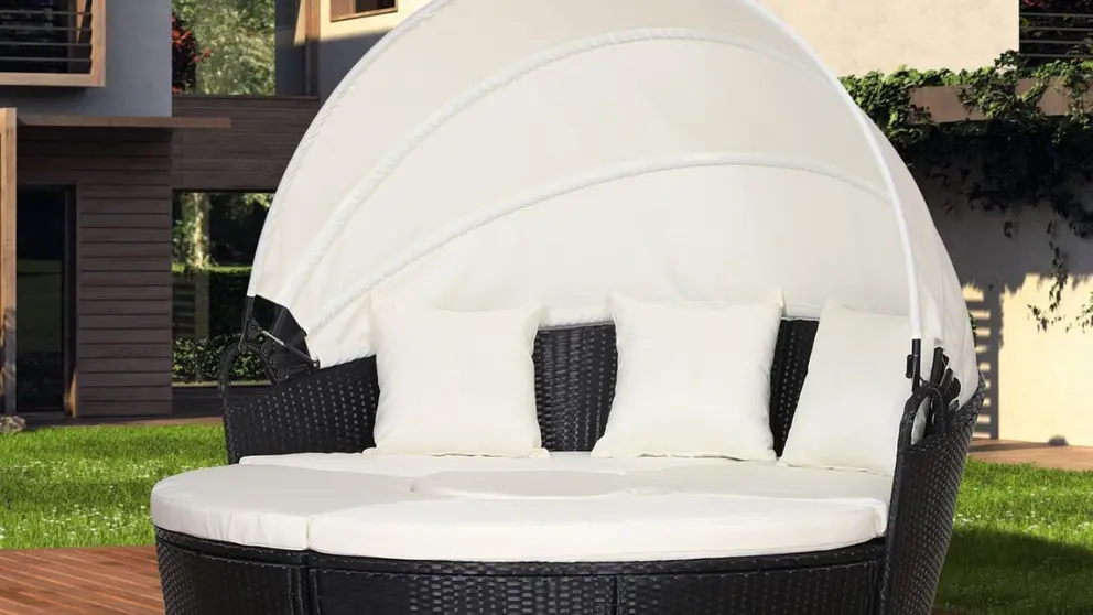 El atrevido conjunto de cinco sof&aacute;s de exterior de Carrefour