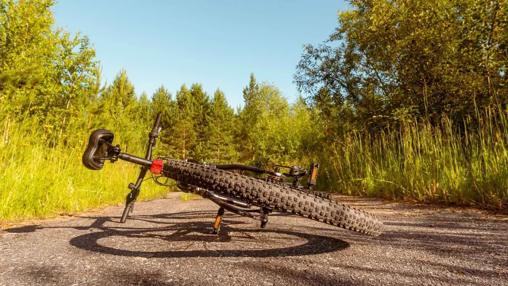 Una bicicleta en una foto de archivo