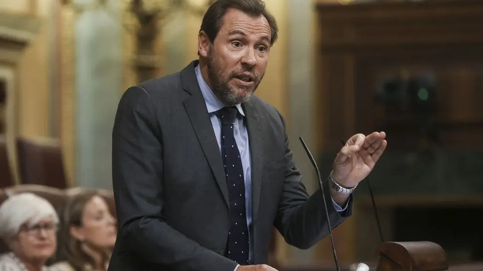 El ministro &Oacute;scar Puente