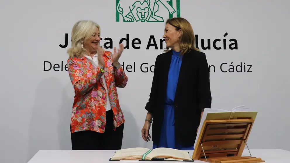 Toma de posesi&oacute;n de Tania Barcelona