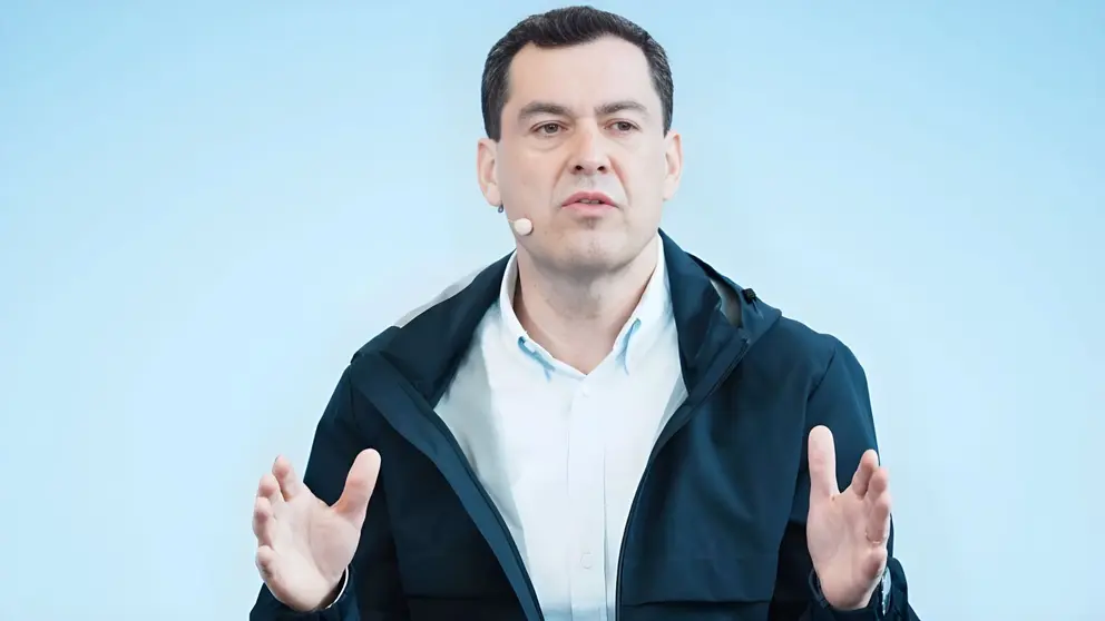 Juanma Moreno durante su intervenci&oacute;n en el acto del PP del Pa&iacute;s Vasco