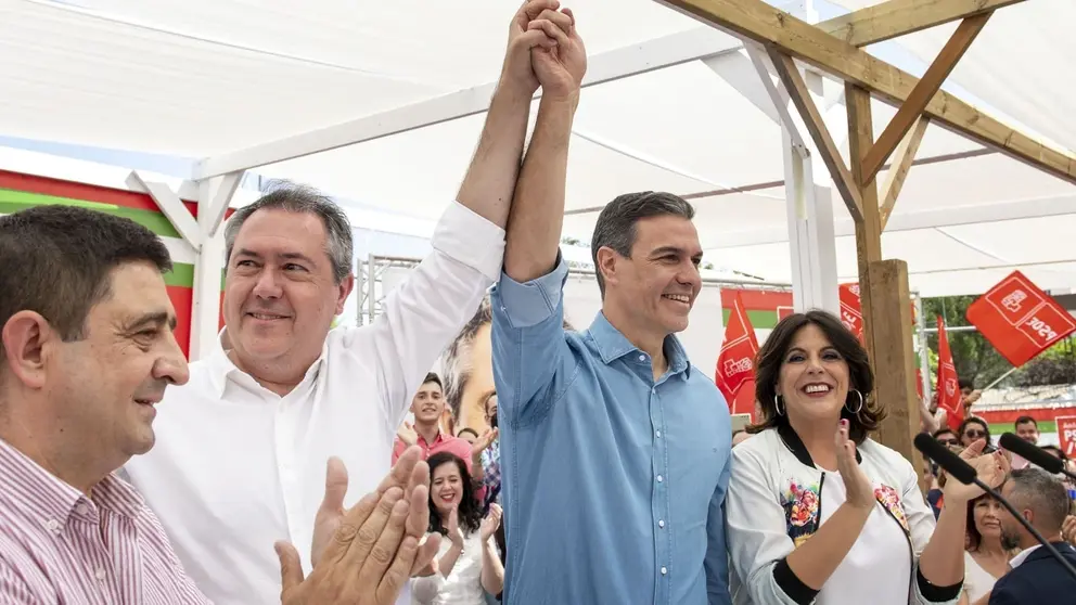Juan Espadas, junto a Pedro S&aacute;nchez