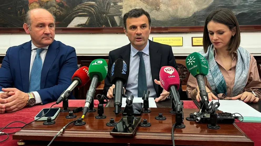 El alcalde de C&aacute;diz, tras la &uacute;ltima Junta de Gobieno Local