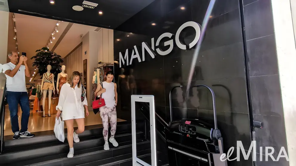 Tienda Mango - Madrid -El MIRA