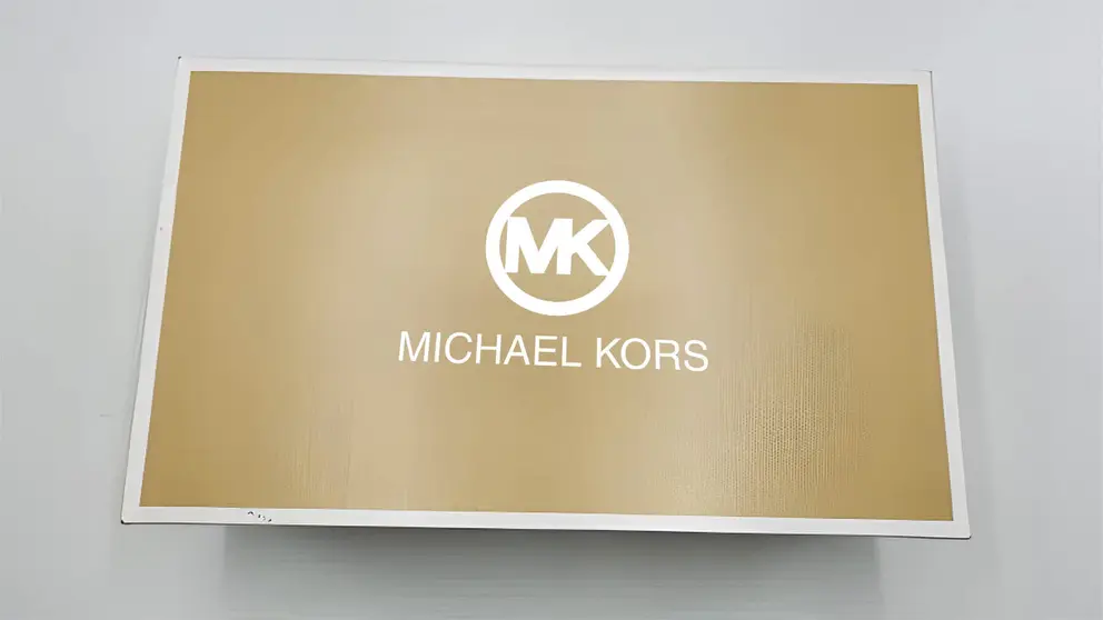 El Corte Ingl&eacute;s trae a Espa&ntilde;a la sandalia de Michael Kors que las celebrities usan en todos sus eventos