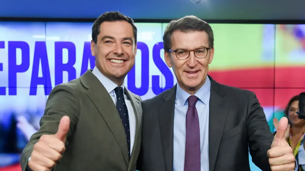 Alberto N&uacute;&ntilde;ez Feij&oacute;o, junto a Juanma Moreno